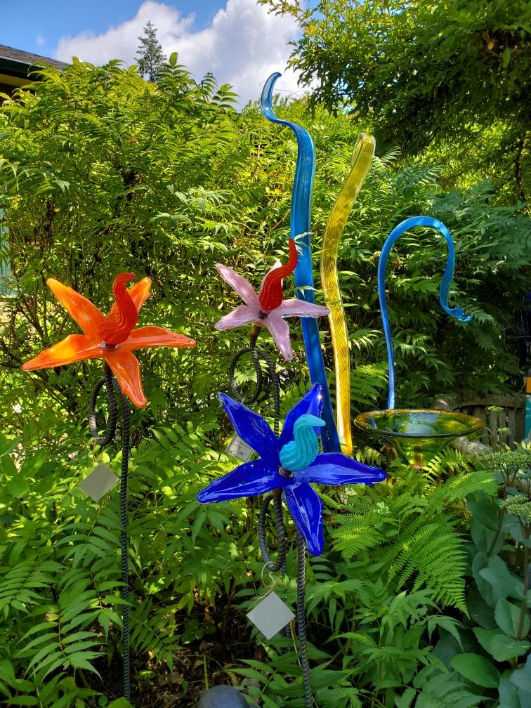Hand Blown Garden Glass – Chuckanut Bay Gallery & Sculpture Garden